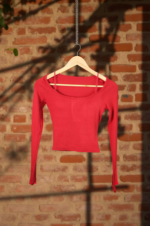 Padded Essential Long-Sleeve Top