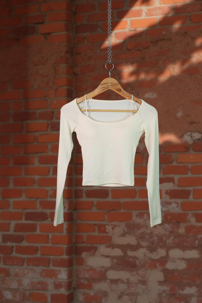 Padded Essential Long-Sleeve Top